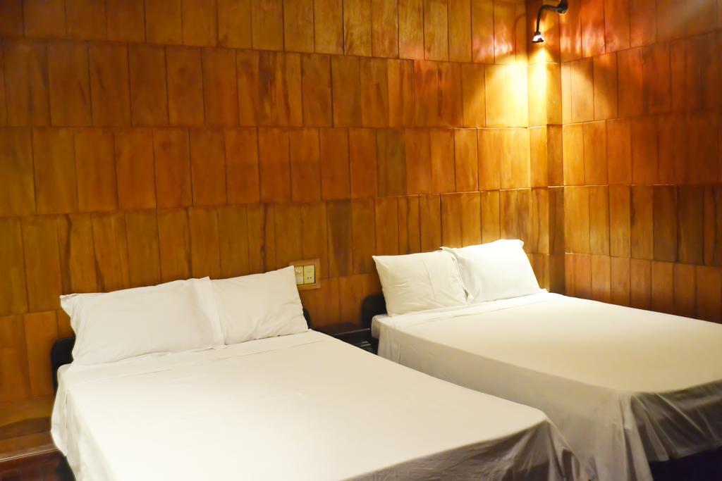 White Lion 2 Hotel Να Τρανγκ Δωμάτιο φωτογραφία