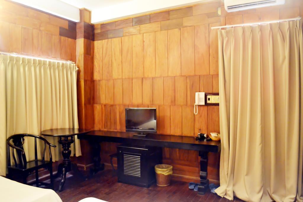 White Lion 2 Hotel Να Τρανγκ Δωμάτιο φωτογραφία