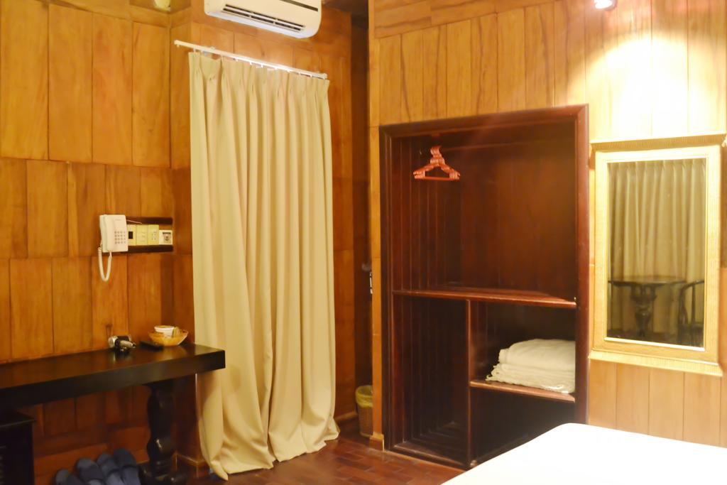 White Lion 2 Hotel Να Τρανγκ Δωμάτιο φωτογραφία
