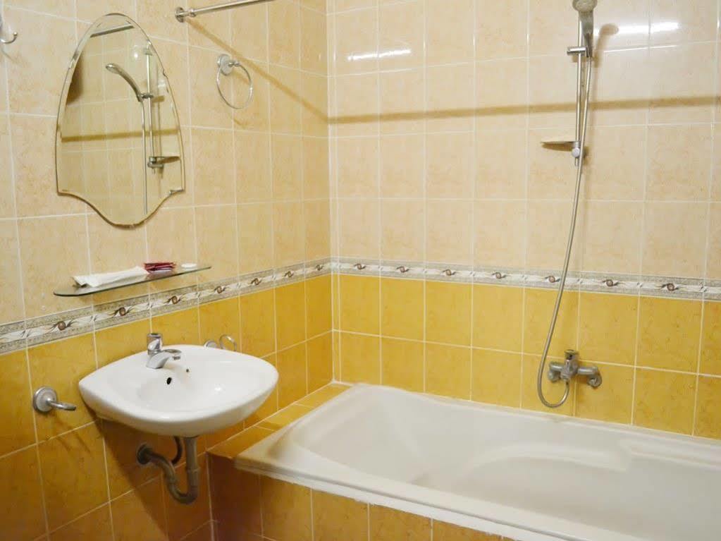 White Lion 2 Hotel Να Τρανγκ Εξωτερικό φωτογραφία